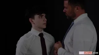 Twink Nick Fields Barebacks with Beaux Matthews